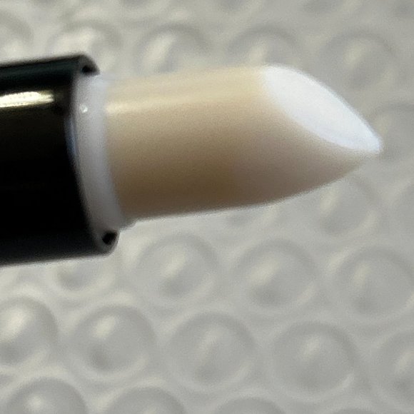 Jk Jemma Kidd lipstick duo moisturizer and color Juliet - Picture 3 of 11